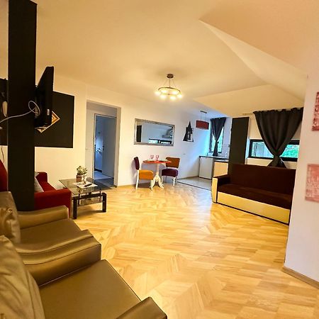 Millenium Apartment Central Крайова Экстерьер фото